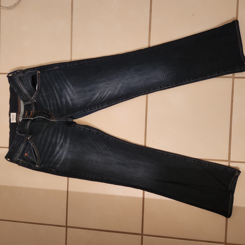 Women's jeans